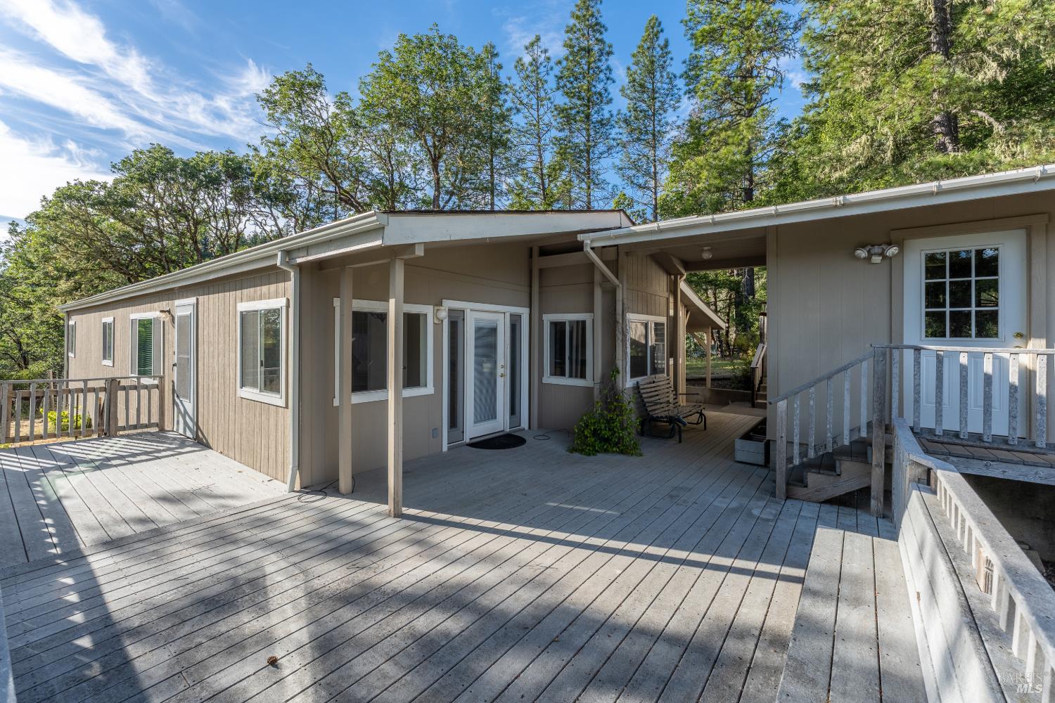 4425 Lakewood Drive Willits CA 95490