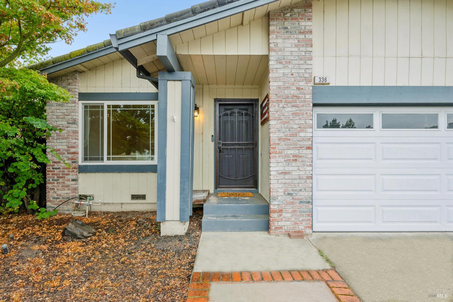 336 Kiva Place Santa Rosa CA 95403