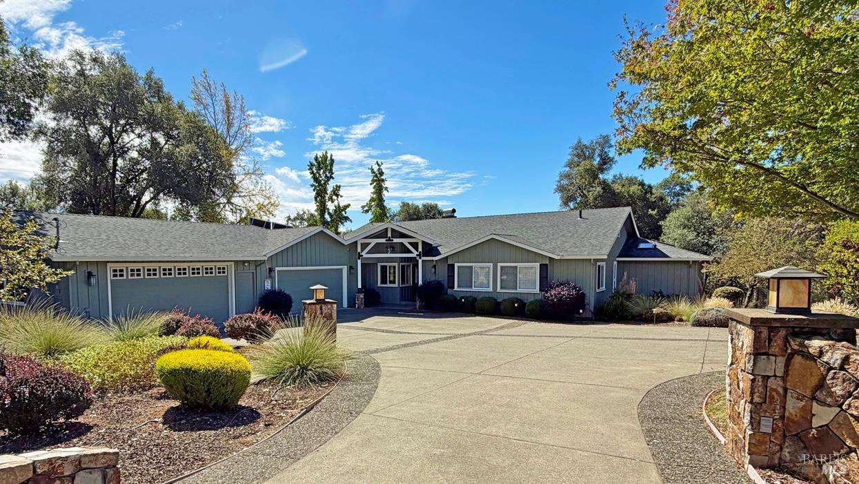 2090 Sierra Place Ukiah CA 95482