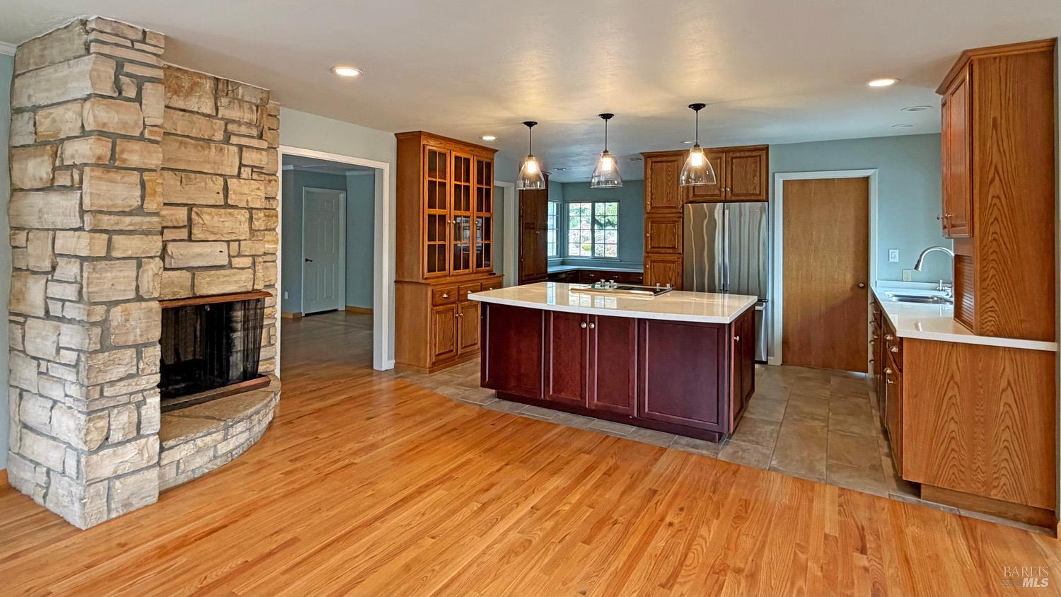 2090 Sierra Place Ukiah CA 95482
