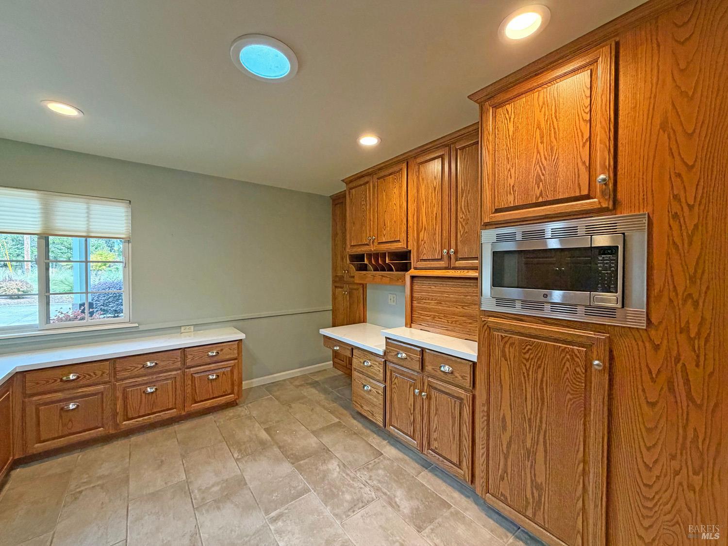 2090 Sierra Place Ukiah CA 95482