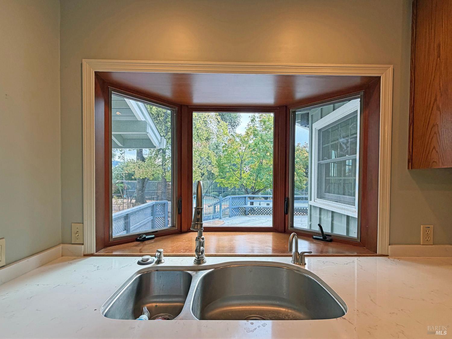 2090 Sierra Place Ukiah CA 95482