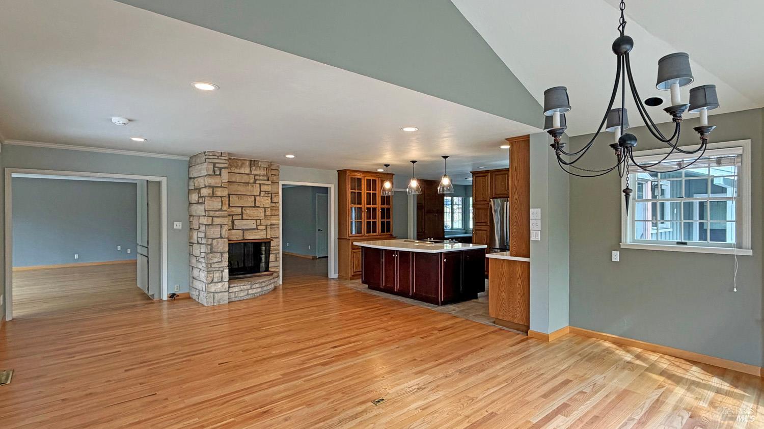 2090 Sierra Place Ukiah CA 95482