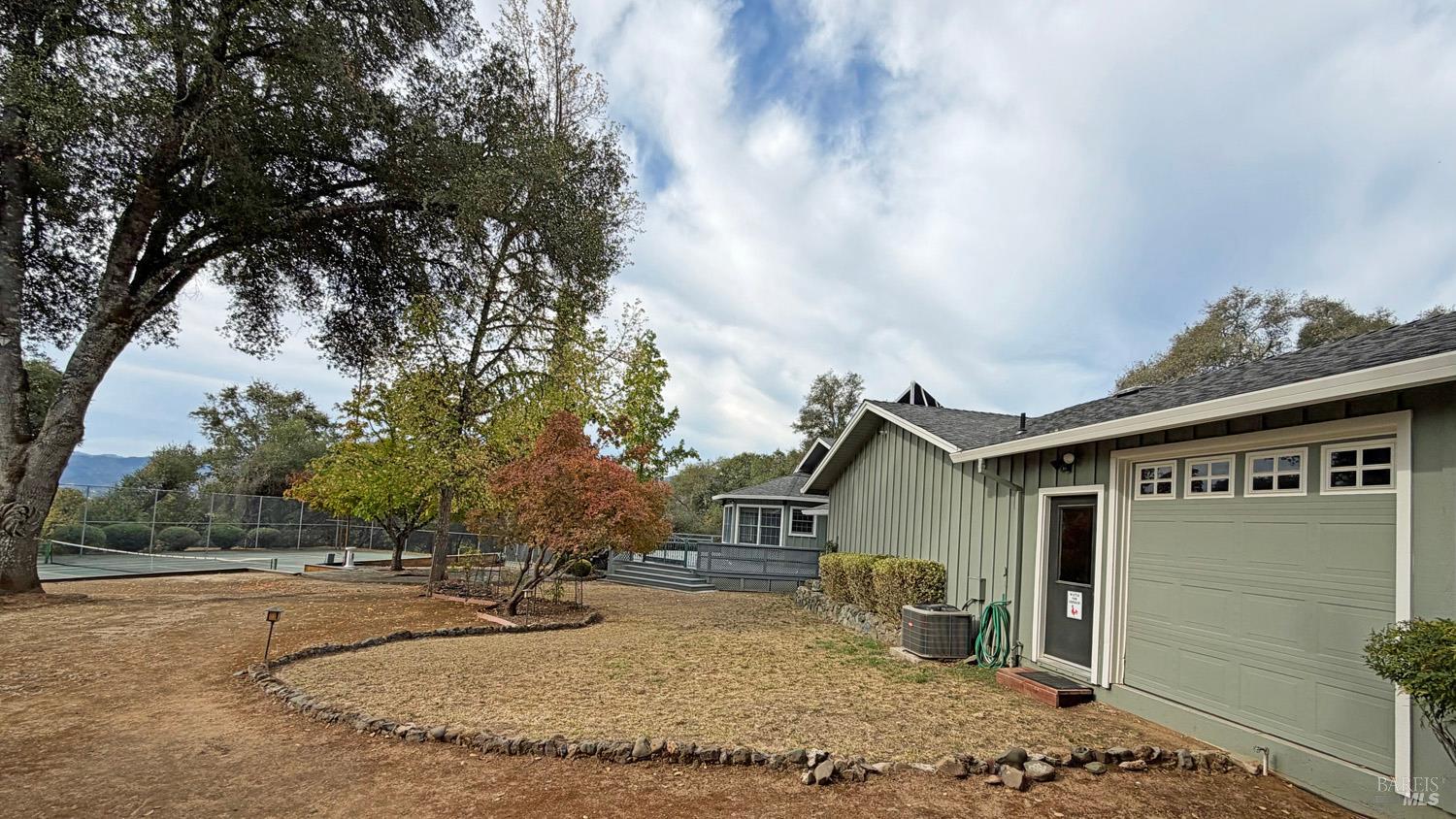 2090 Sierra Place Ukiah CA 95482