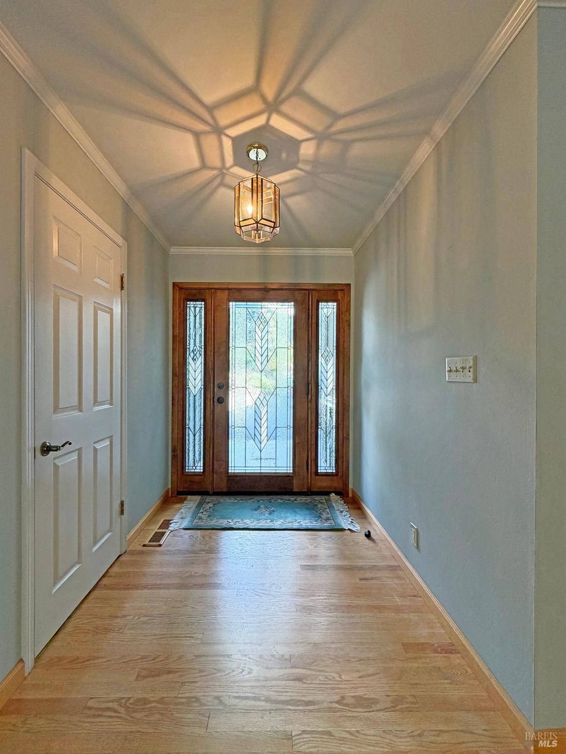 2090 Sierra Place Ukiah CA 95482