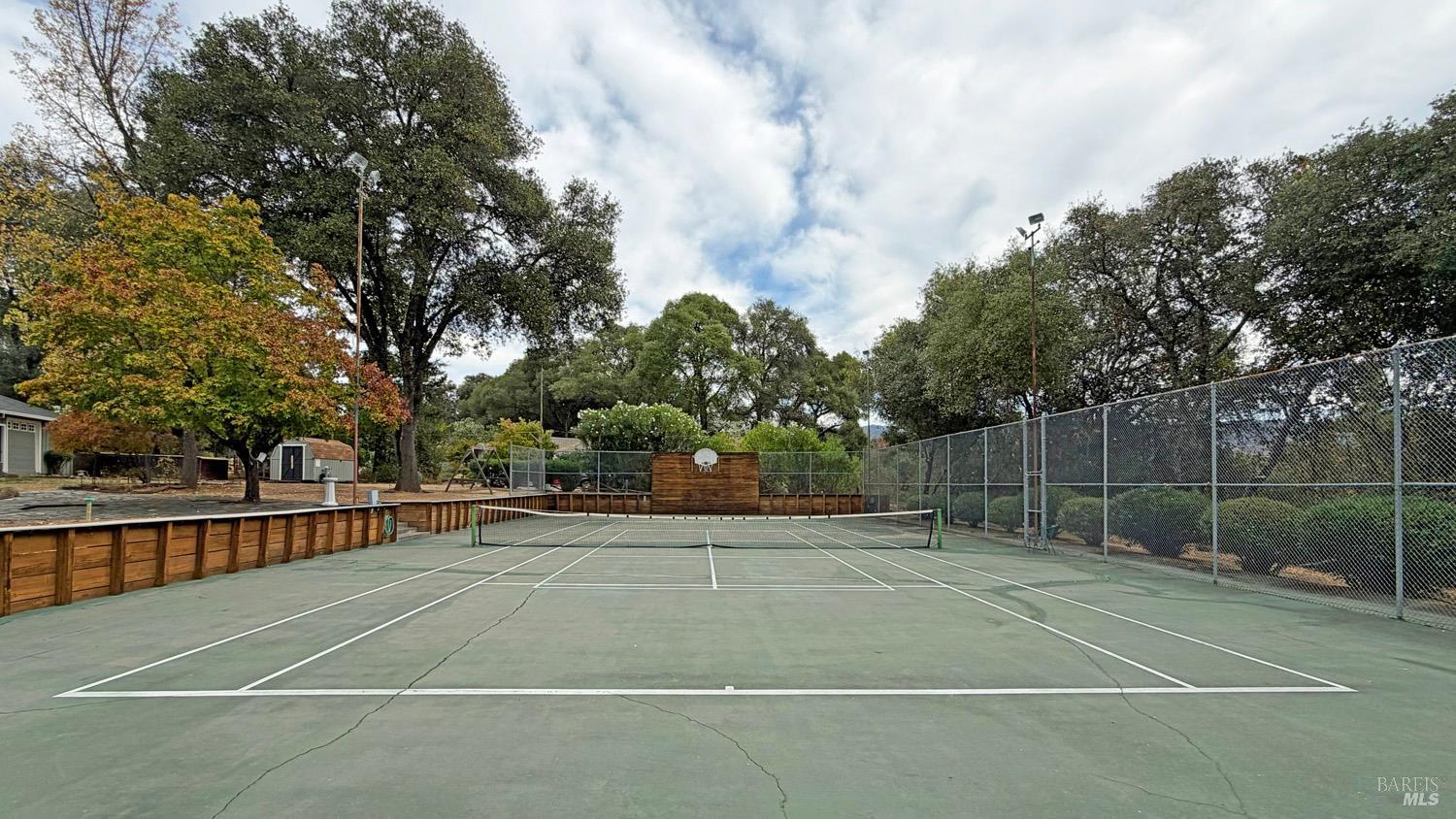 2090 Sierra Place Ukiah CA 95482