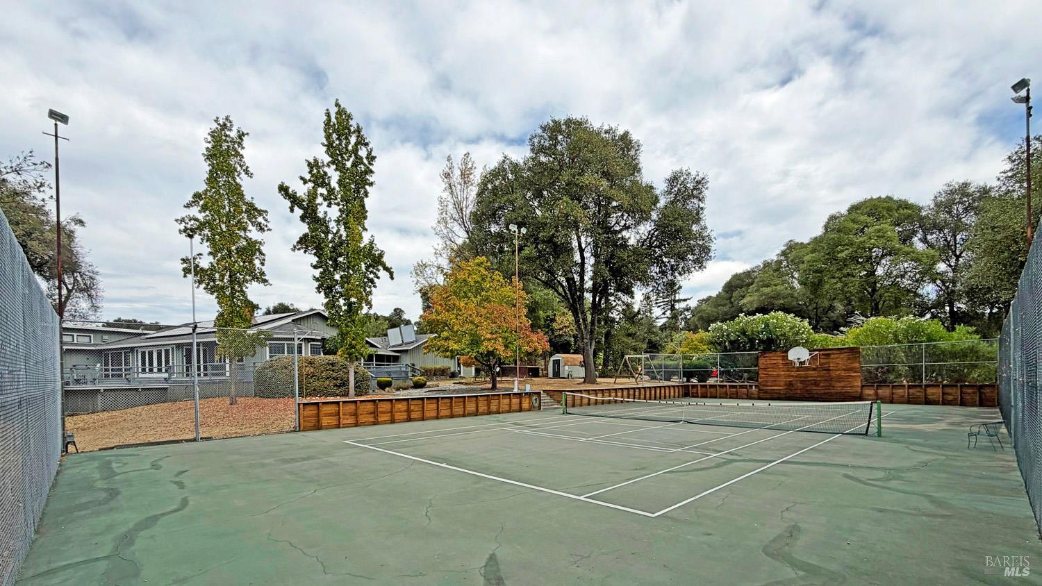 2090 Sierra Place Ukiah CA 95482