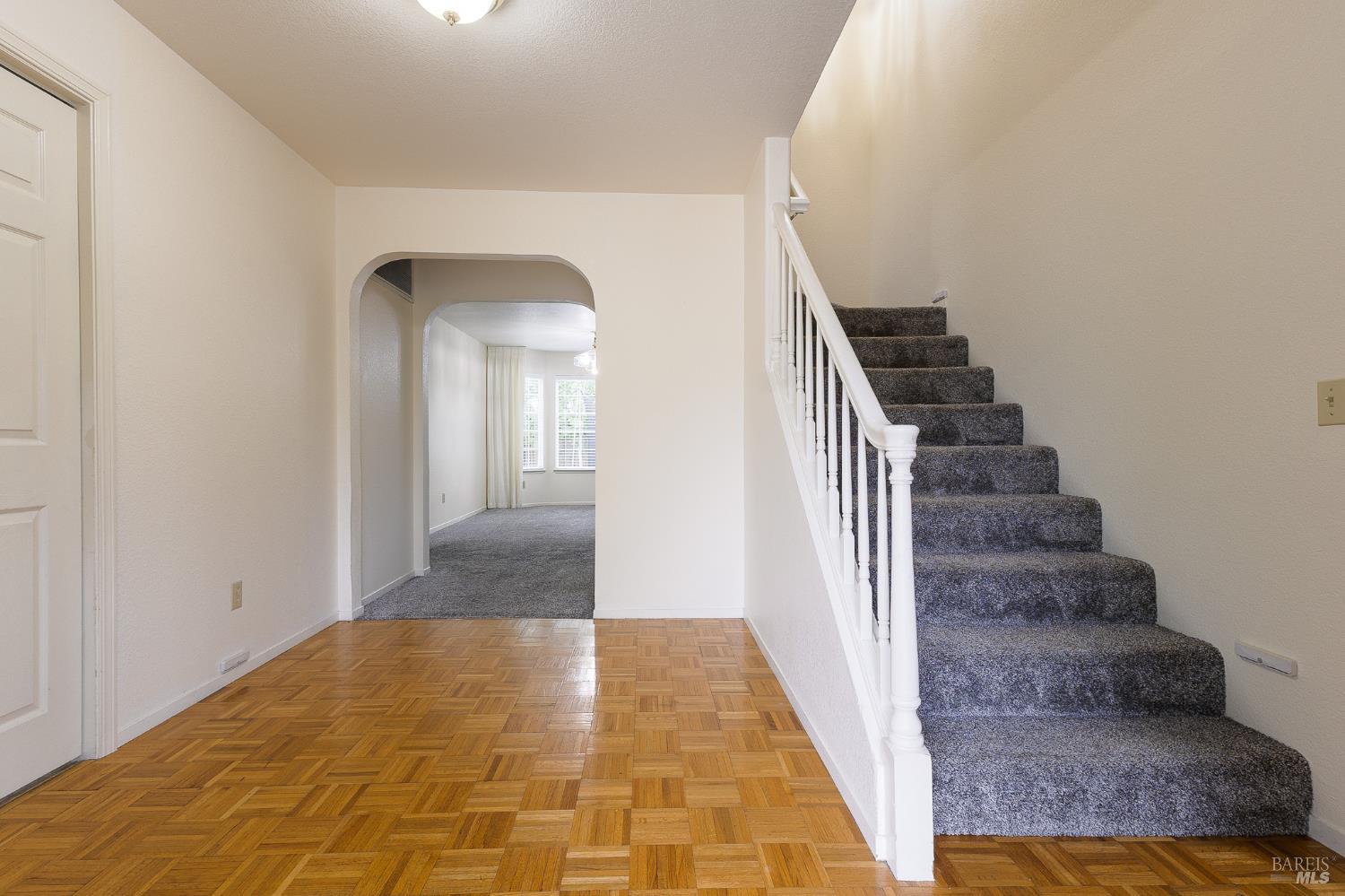 1195 Exeter Santa Rosa CA 95401