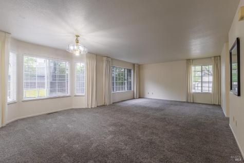 1195 Exeter Santa Rosa CA 95401