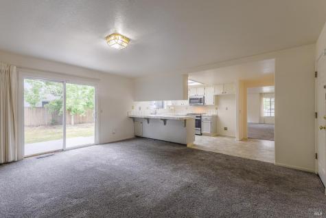 1195 Exeter Santa Rosa CA 95401