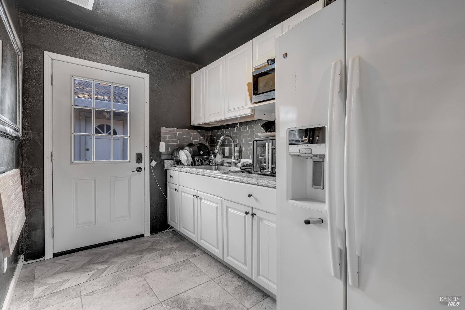 4310 Lichau Road Penngrove CA 94951