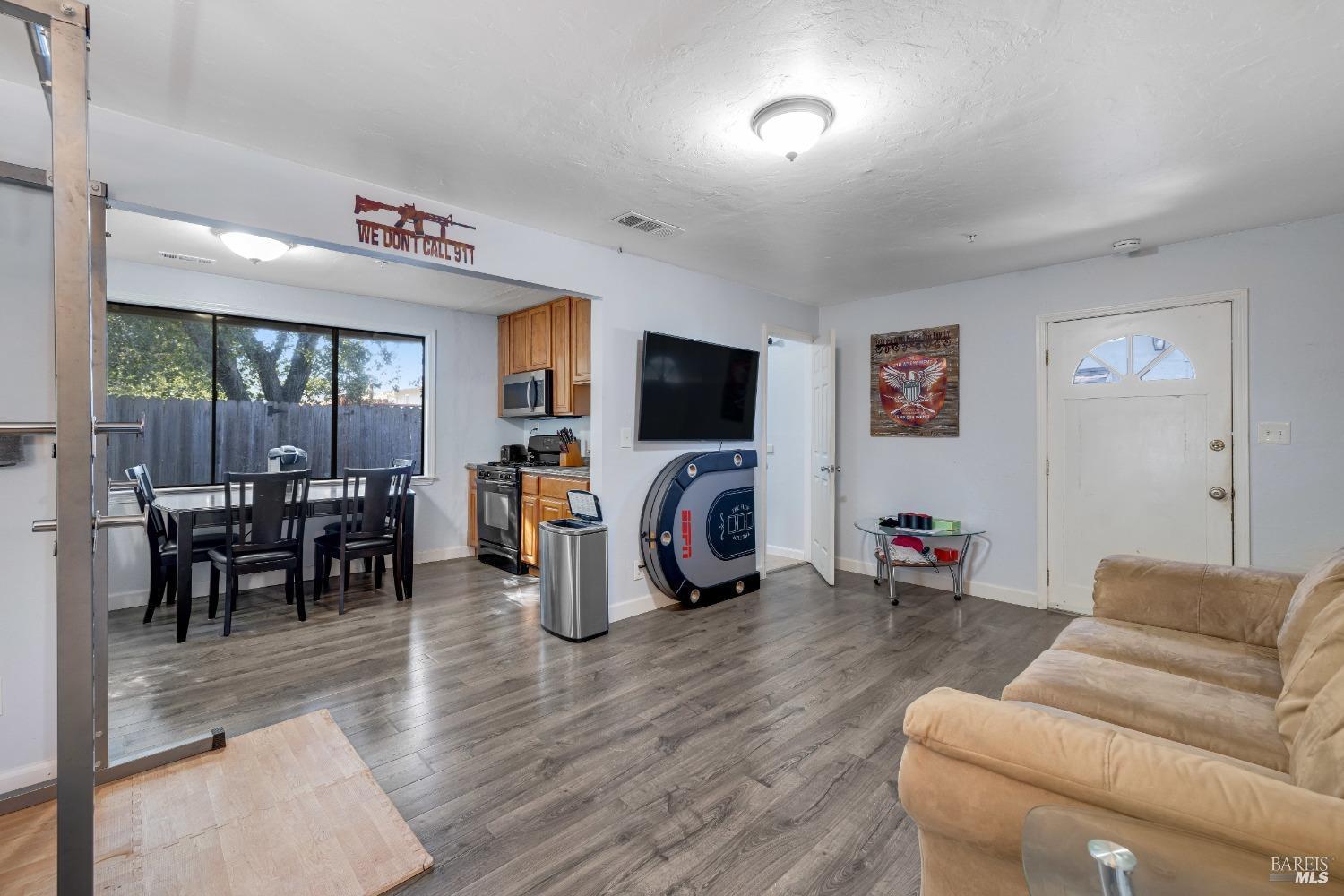 4310 Lichau Road Penngrove CA 94951