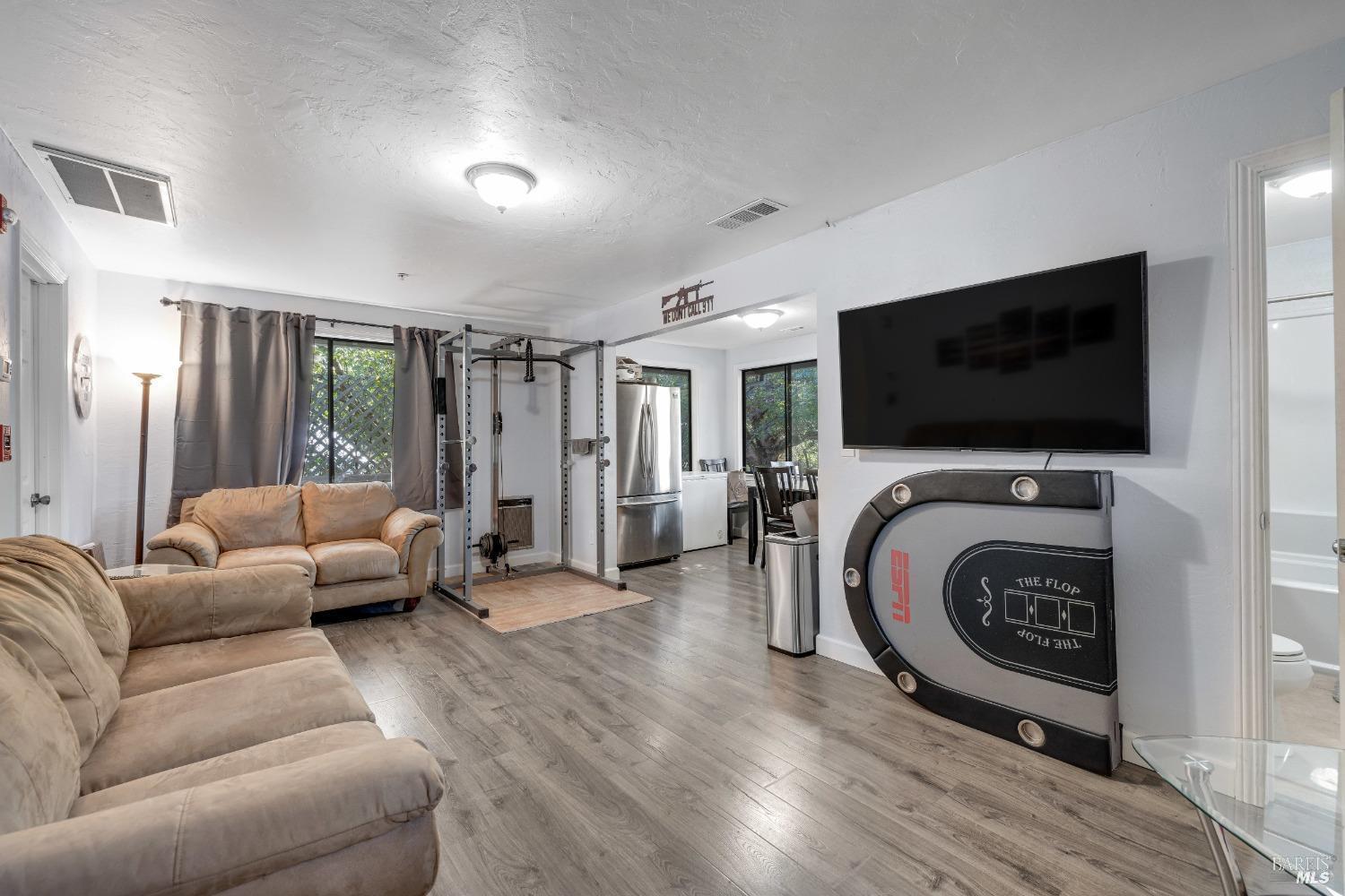 4310 Lichau Road Penngrove CA 94951