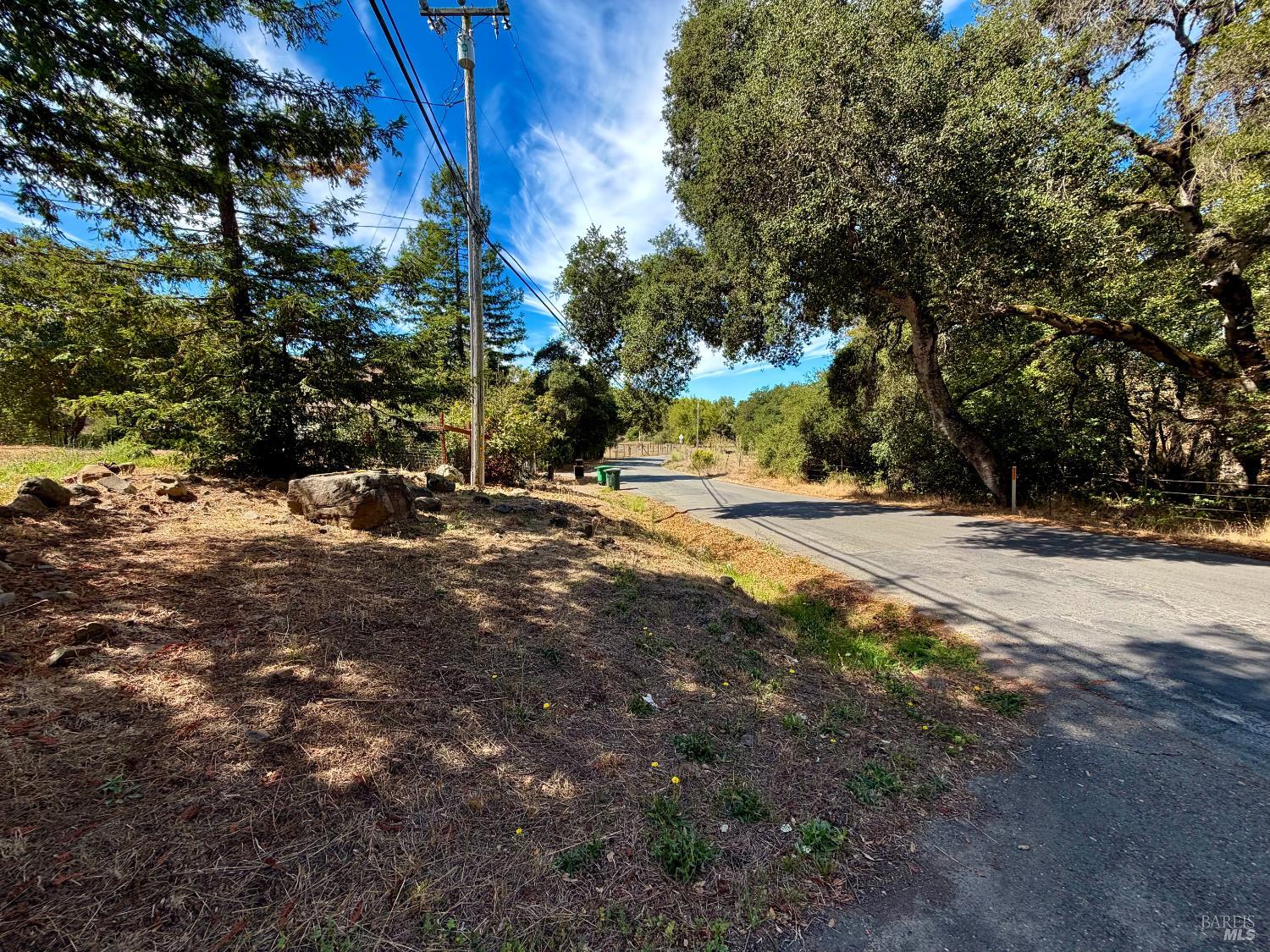 4310 Lichau Road Penngrove CA 94951