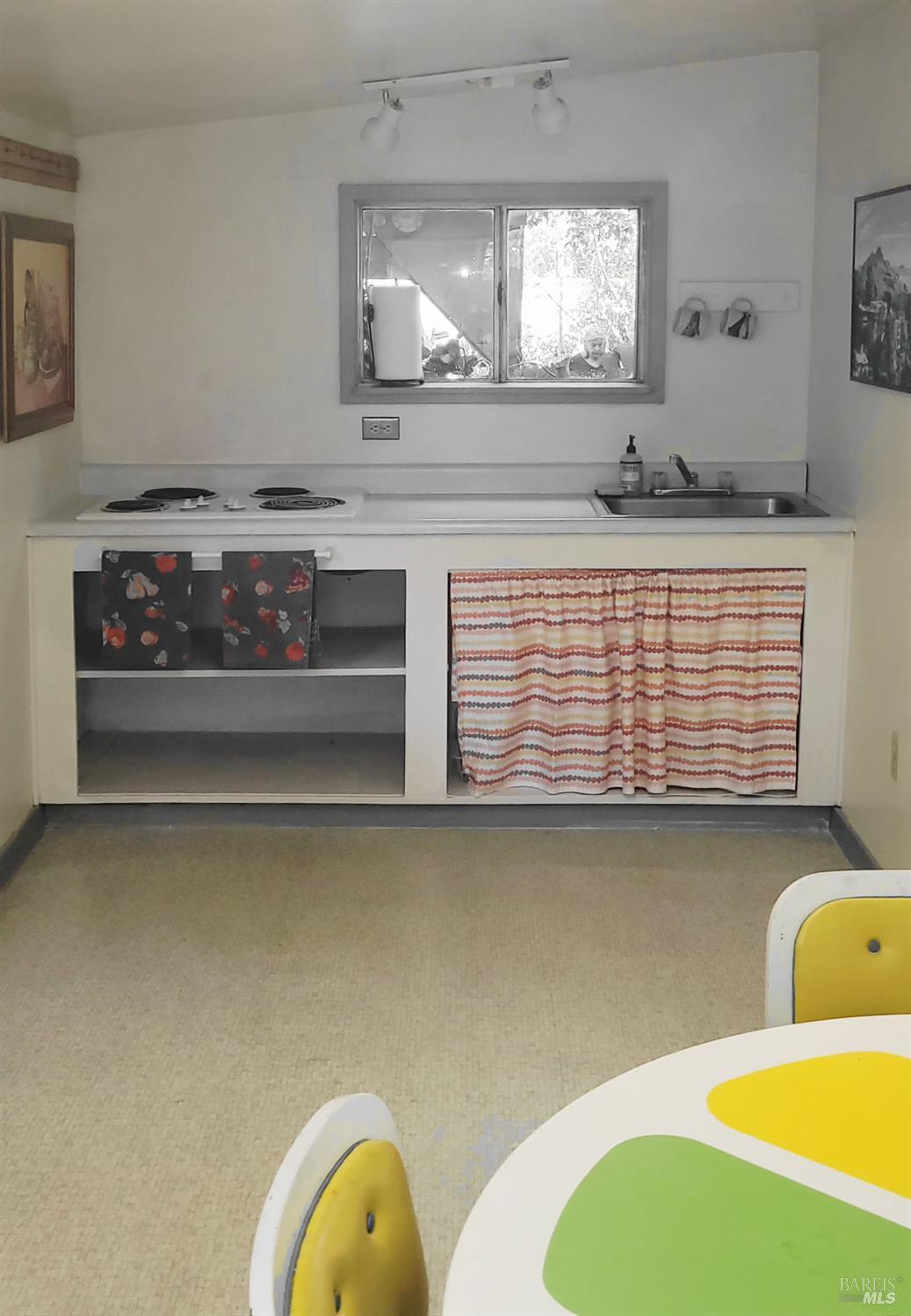 917 Saracen Road Santa Rosa CA 95401