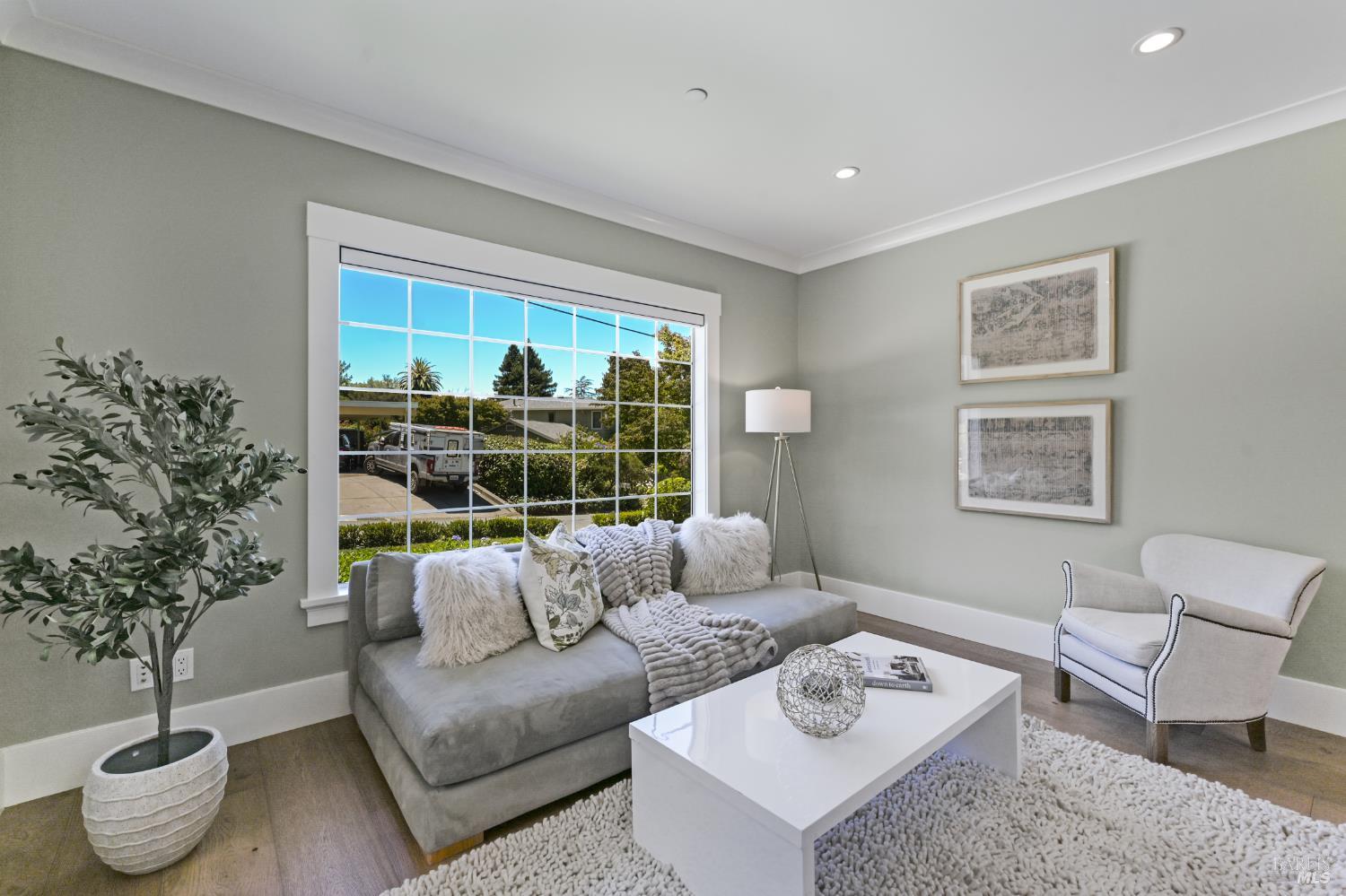 19 Linda Avenue San Rafael CA 94903