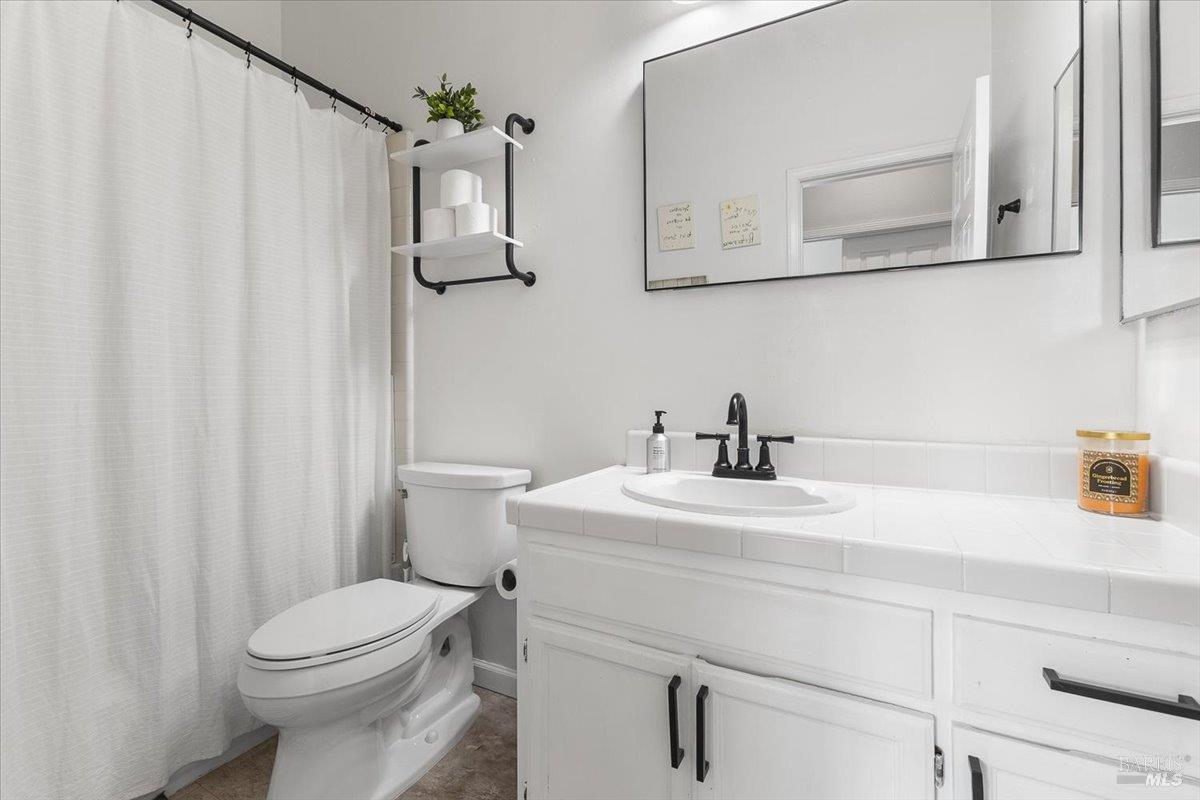 5739 Owls Nest Drive Santa Rosa CA 95409