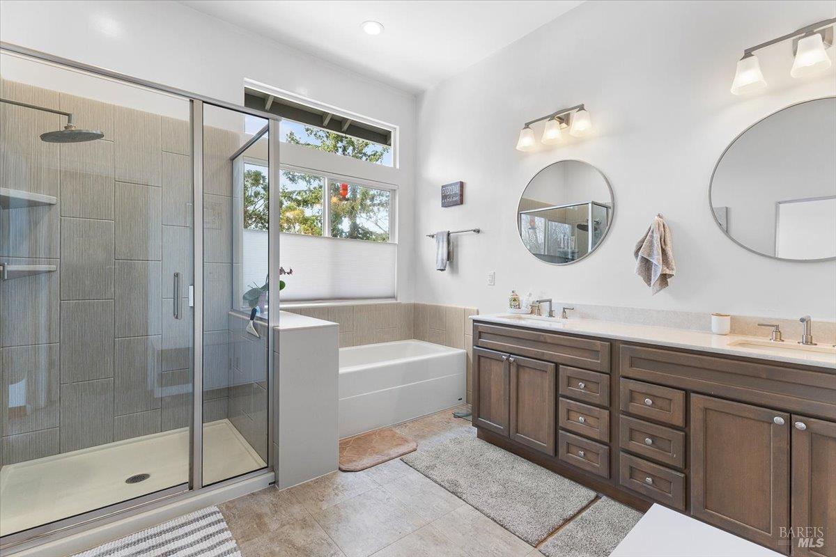 5739 Owls Nest Drive Santa Rosa CA 95409
