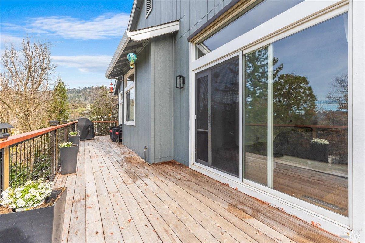 5739 Owls Nest Drive Santa Rosa CA 95409