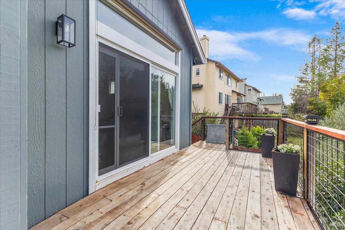 5739 Owls Nest Drive Santa Rosa CA 95409