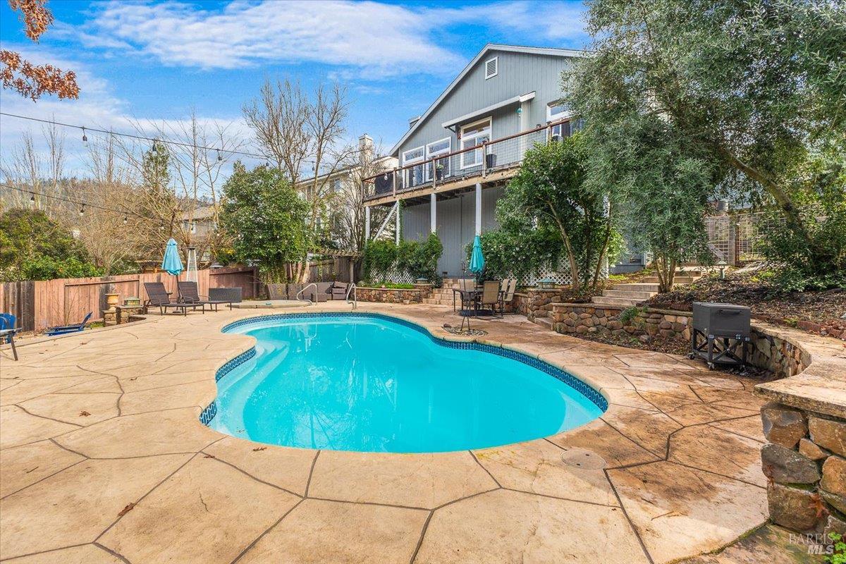 5739 Owls Nest Drive Santa Rosa CA 95409