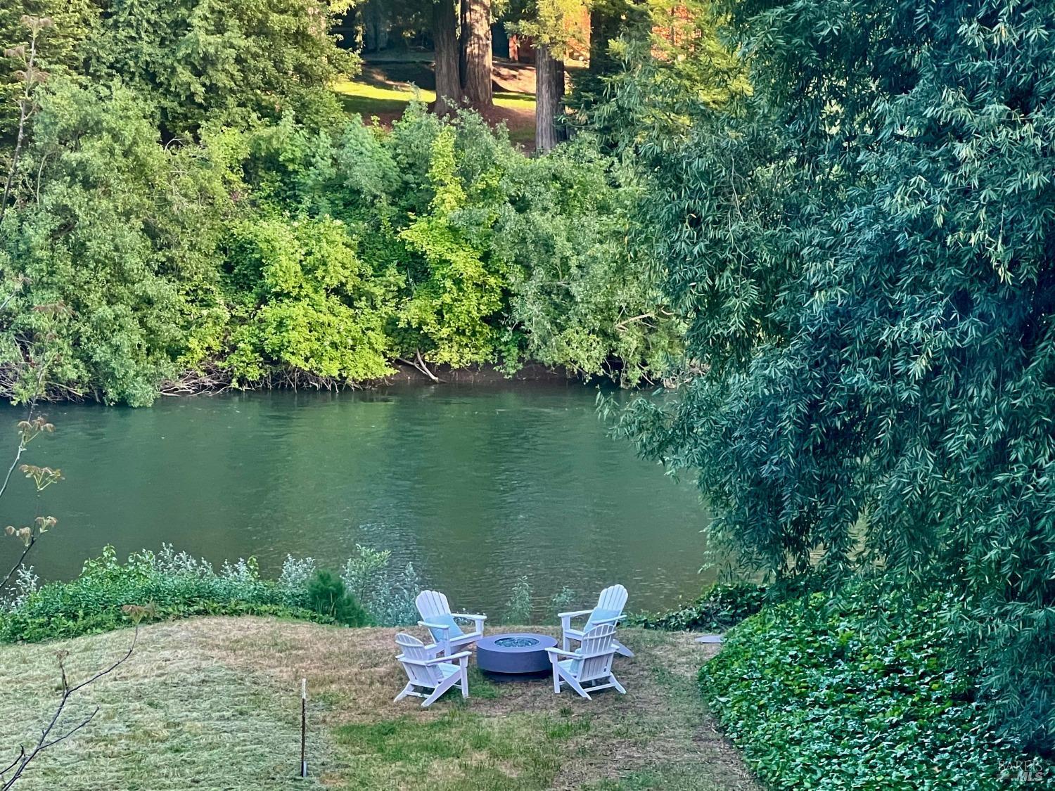 15873 River Road Guerneville CA 95446