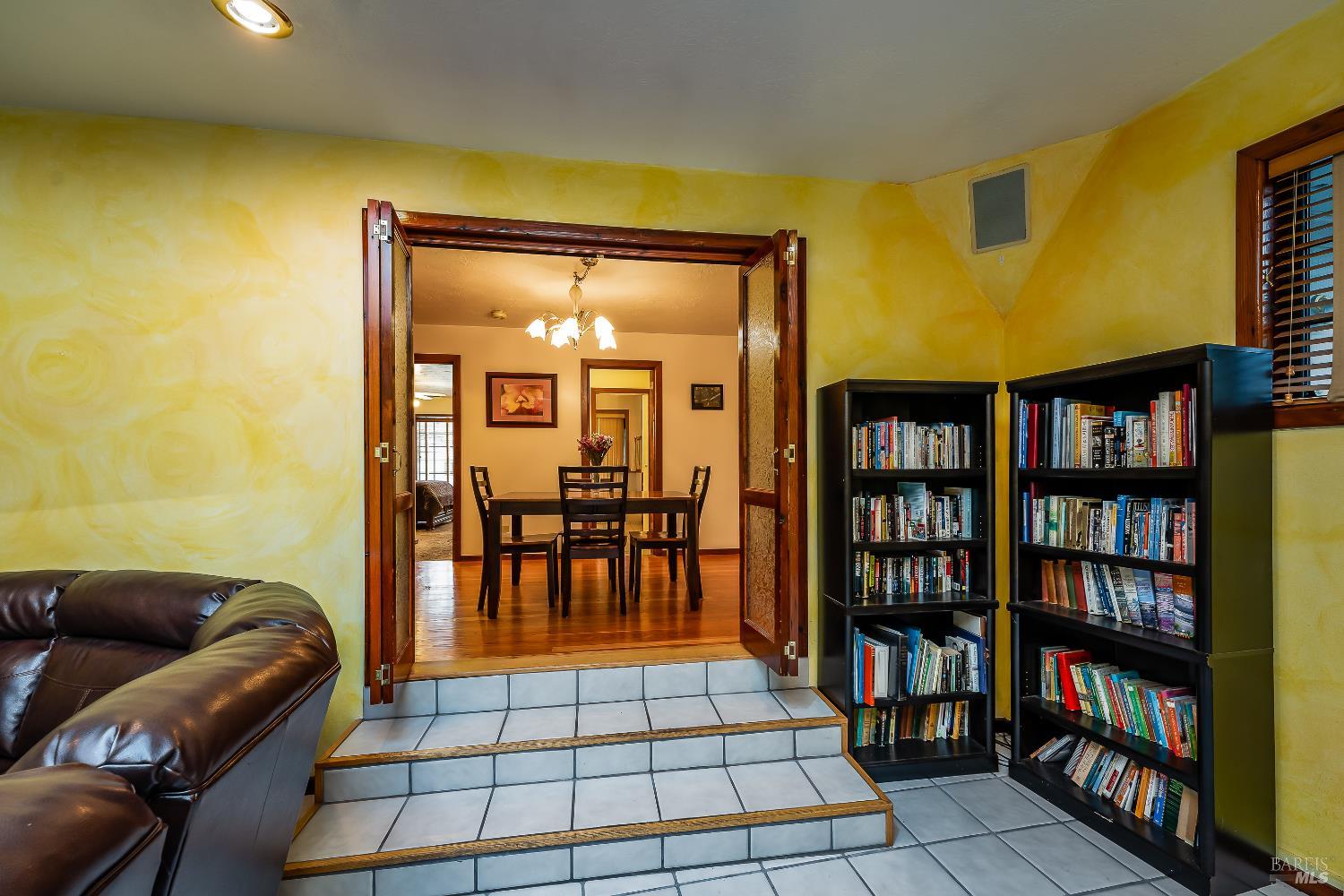 1096 W Standley Street Ukiah CA 95482
