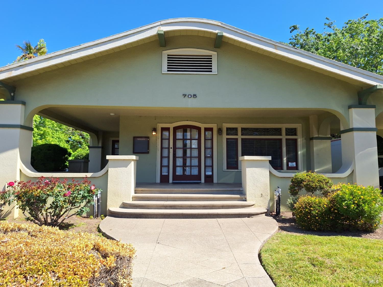 705 College Avenue Santa Rosa CA 95404