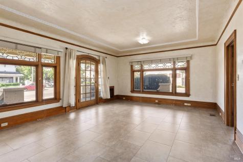 705 College Avenue Santa Rosa CA 95404