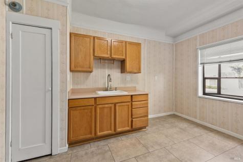705 College Avenue Santa Rosa CA 95404