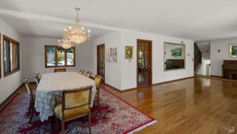 2797 Las Gallinas Avenue San Rafael CA 94903