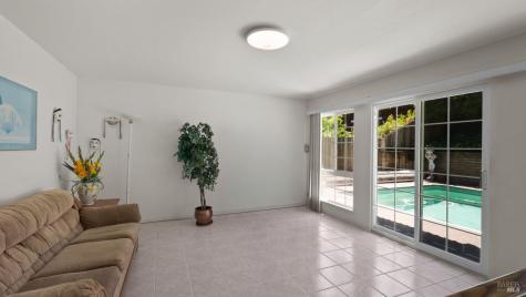 2797 Las Gallinas Avenue San Rafael CA 94903