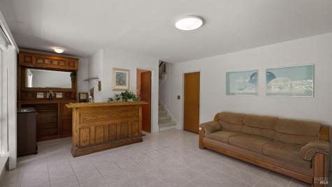 2797 Las Gallinas Avenue San Rafael CA 94903