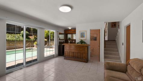 2797 Las Gallinas Avenue San Rafael CA 94903