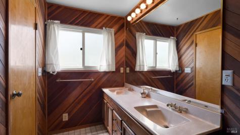 2797 Las Gallinas Avenue San Rafael CA 94903