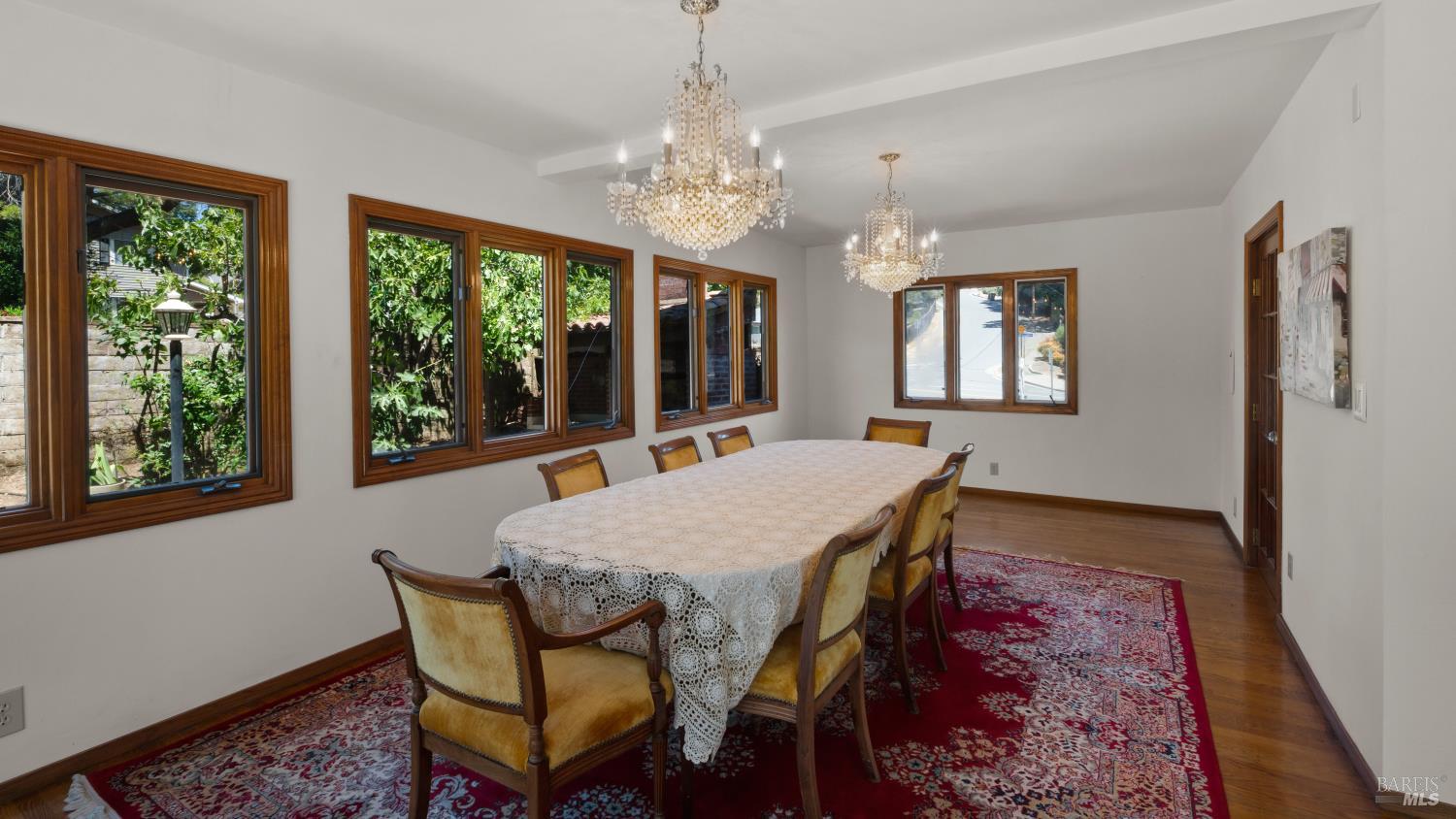 2797 Las Gallinas Avenue San Rafael CA 94903