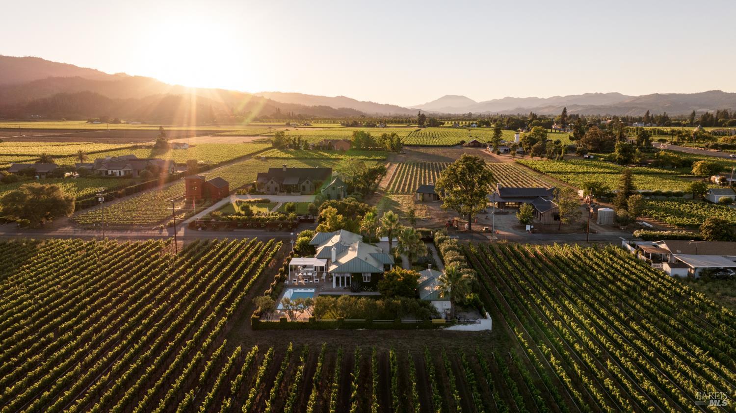 1237 Bella Oaks Lane Napa CA 94558