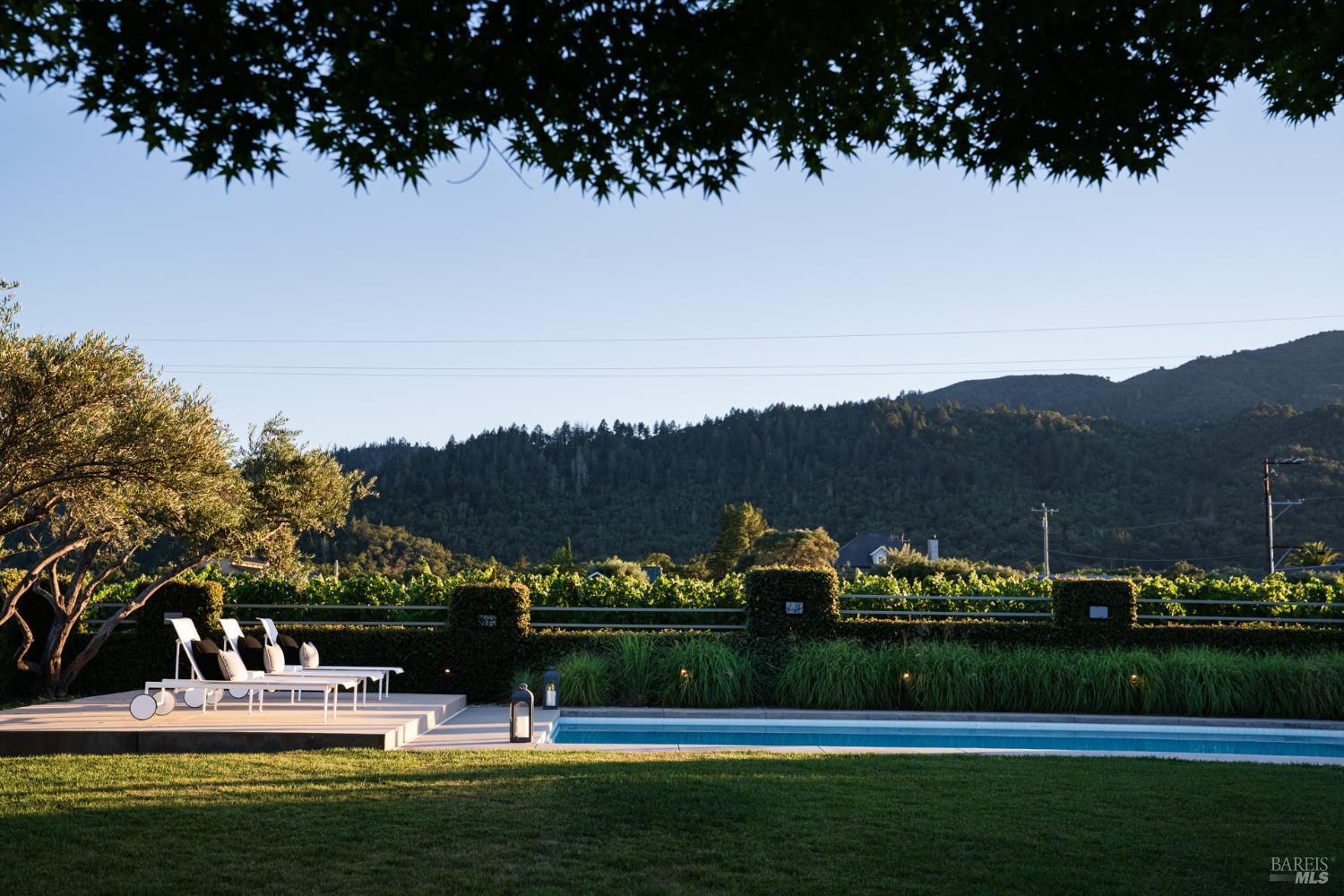 1237 Bella Oaks Lane Napa CA 94558