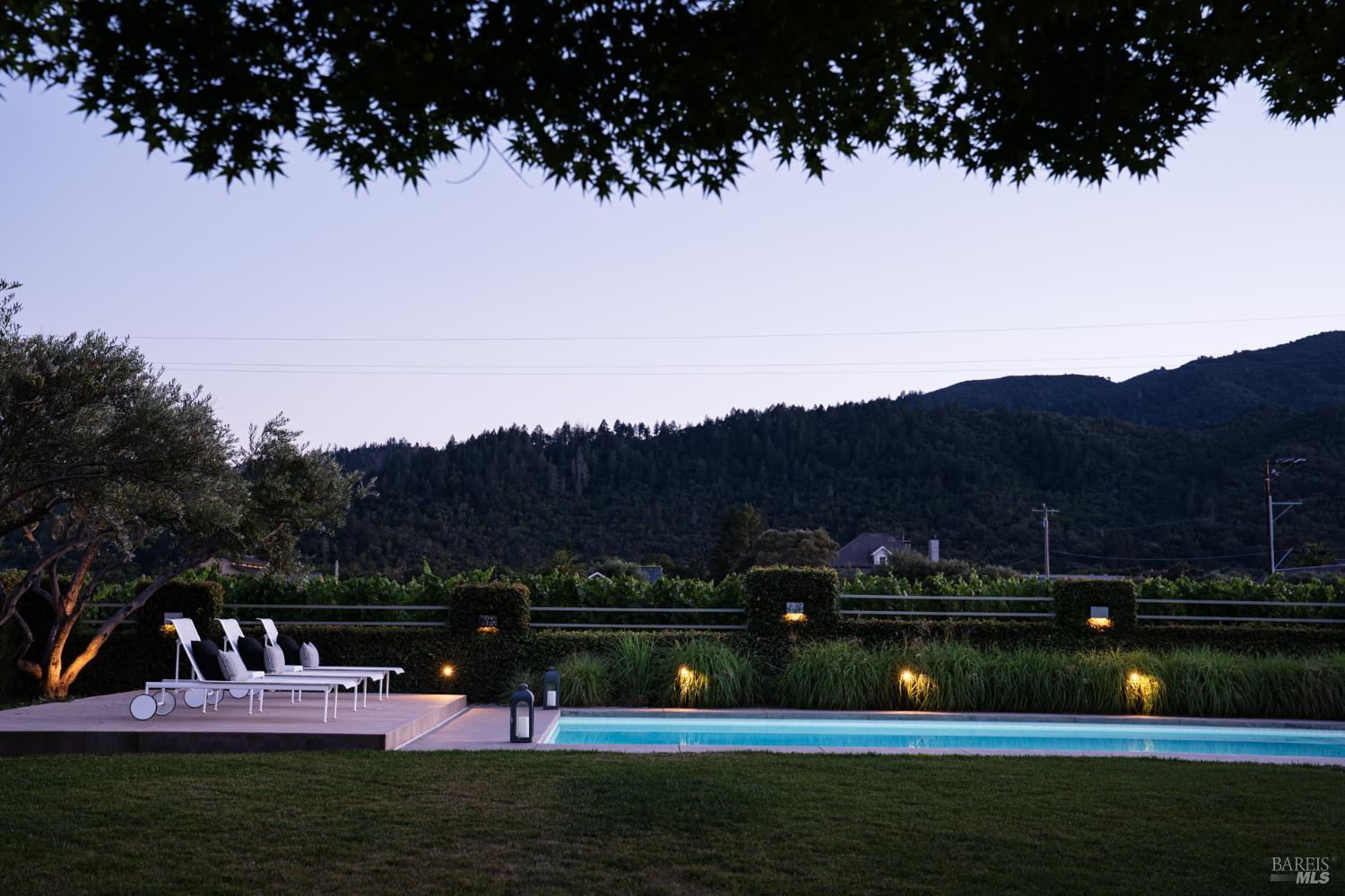 1237 Bella Oaks Lane Napa CA 94558