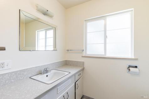 860 Norlee Street Sebastopol CA 95472