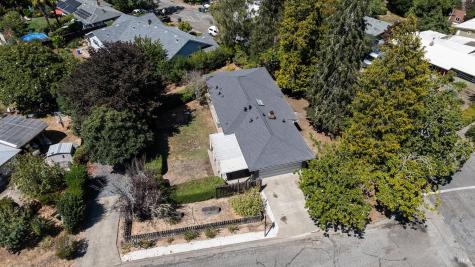 860 Norlee Street Sebastopol CA 95472