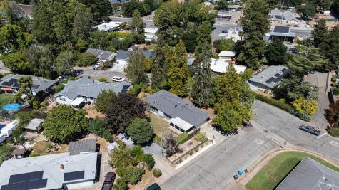 860 Norlee Street Sebastopol CA 95472