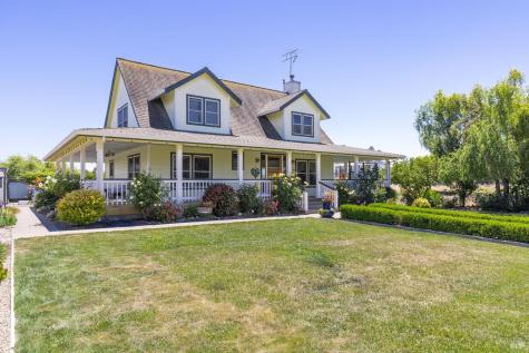 2510 Woolsey Road Windsor CA 95492