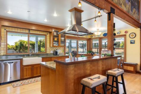 2510 Woolsey Road Windsor CA 95492