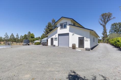 2510 Woolsey Road Windsor CA 95492