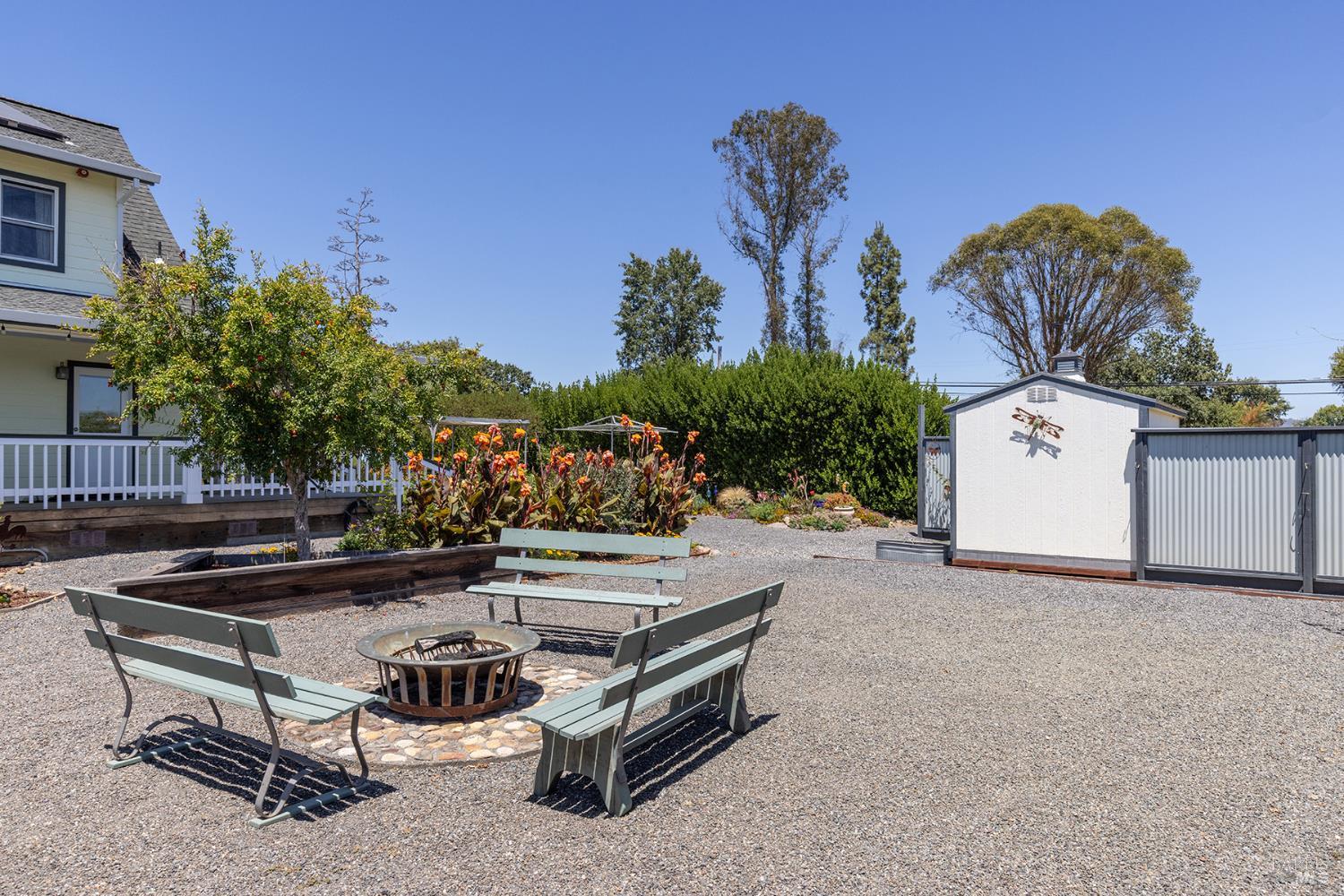 2510 Woolsey Road Windsor CA 95492