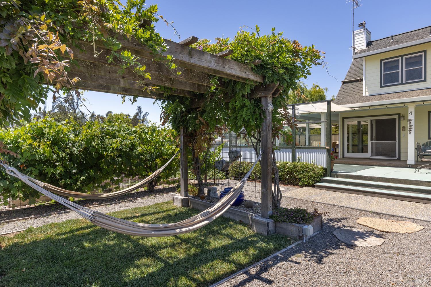 2510 Woolsey Road Windsor CA 95492