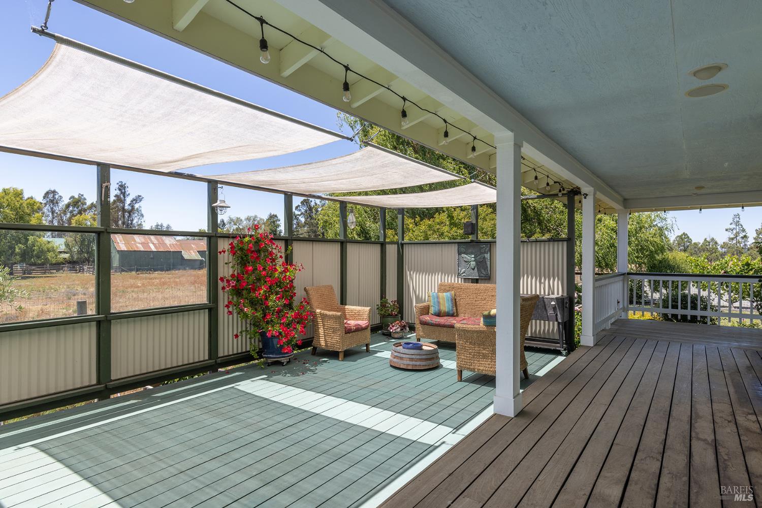 2510 Woolsey Road Windsor CA 95492