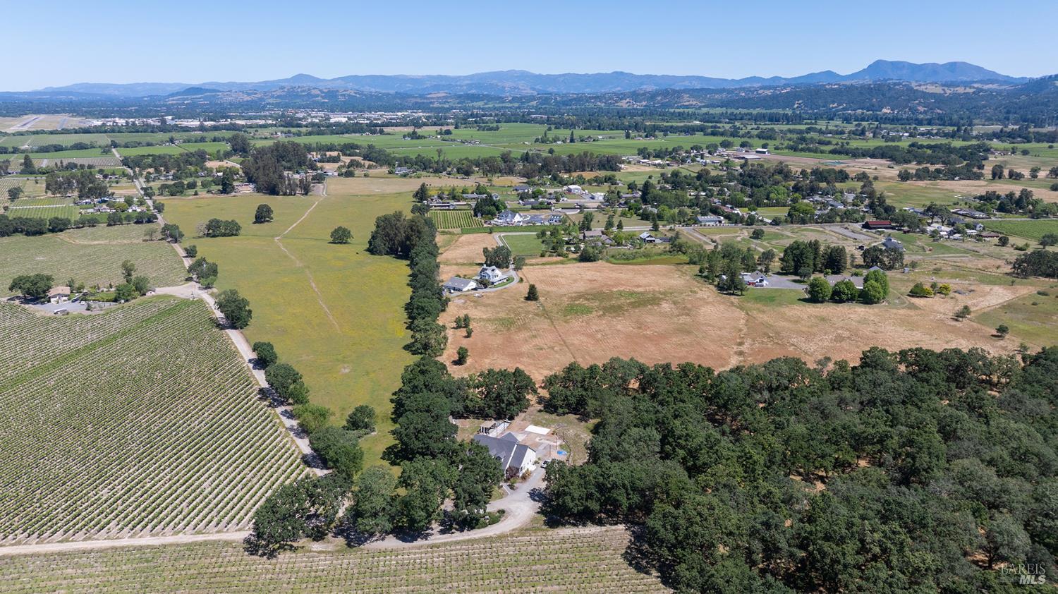 2510 Woolsey Road Windsor CA 95492