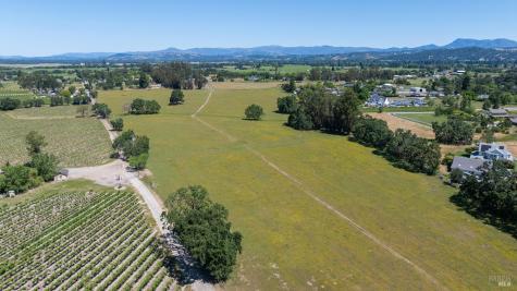 2510 Woolsey Road Windsor CA 95492